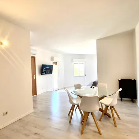 Olbialuxuryhouse Nyaraló